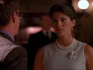 Ally McBeal photo 7 (episode s04e04)