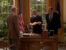 Bush, prsident photo 7 (episode s01e03)